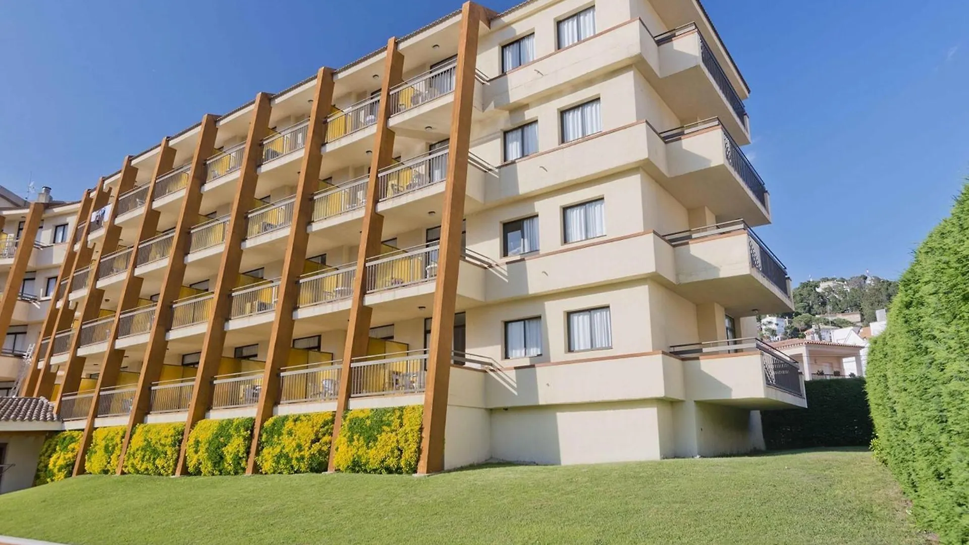 Apartment Belvilla By Oyo La Pineda Tossa de Mar